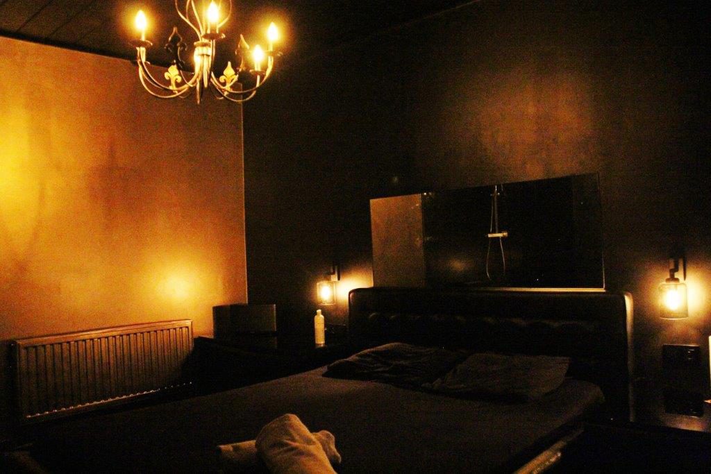 relax room massage Vipp Club Belgium private